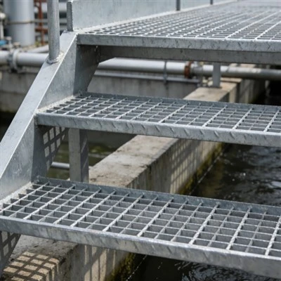 Soluzioni per corrimano per scale industriali in acciaio